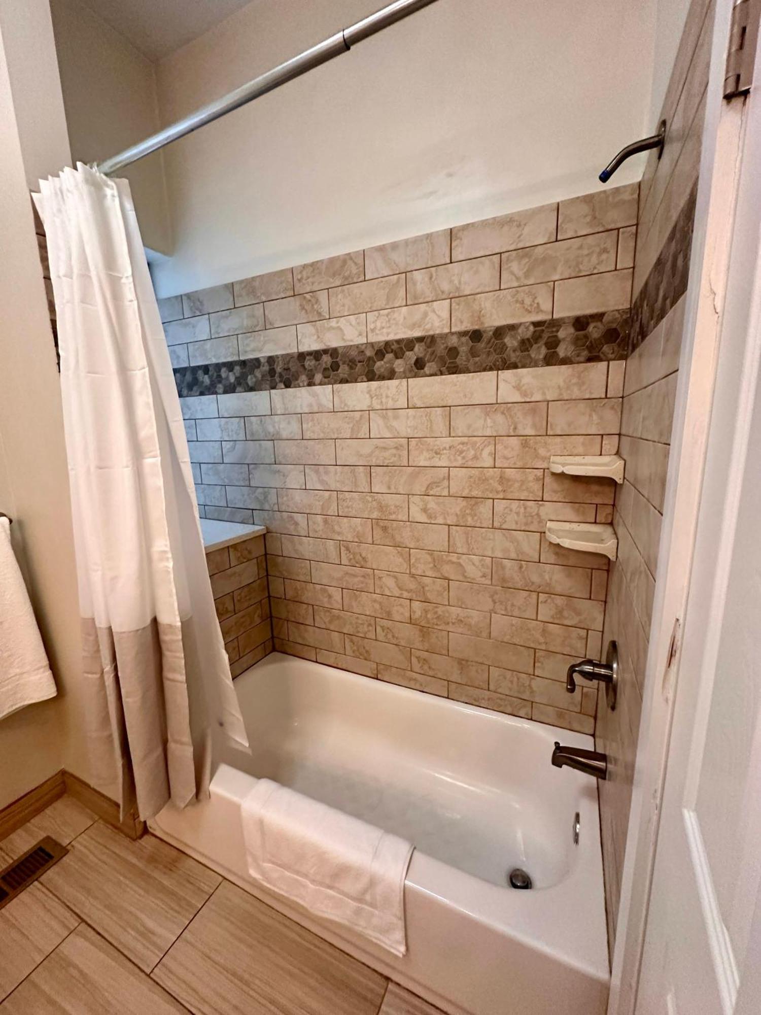 Bucktown 2Br Flat Near The 606 Chicago Exterior photo