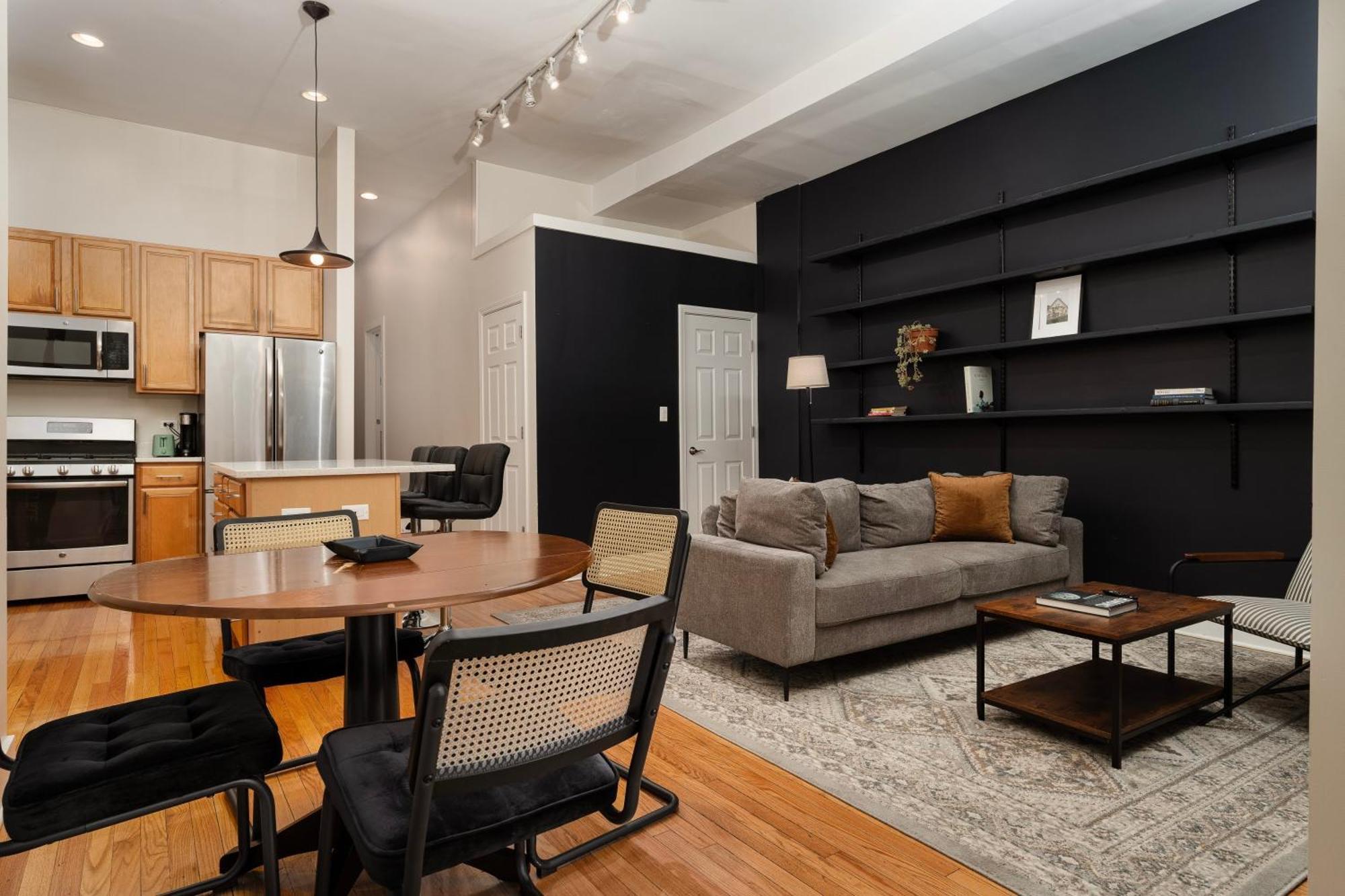Bucktown 2Br Flat Near The 606 Chicago Exterior photo